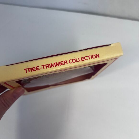 Tiffany Classics Acrylic Sun Catcher Christmas Holiday Tree Ornament Hallmark 79 - Picture 6 of 6